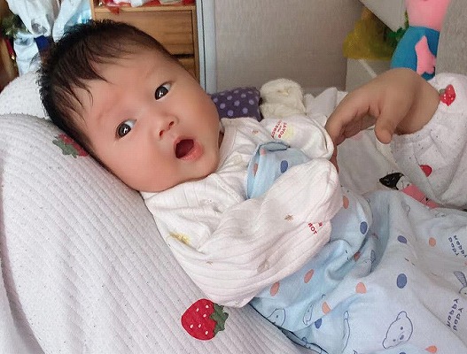 【美美的一天】快快长大,我要像妈妈一样漂亮!